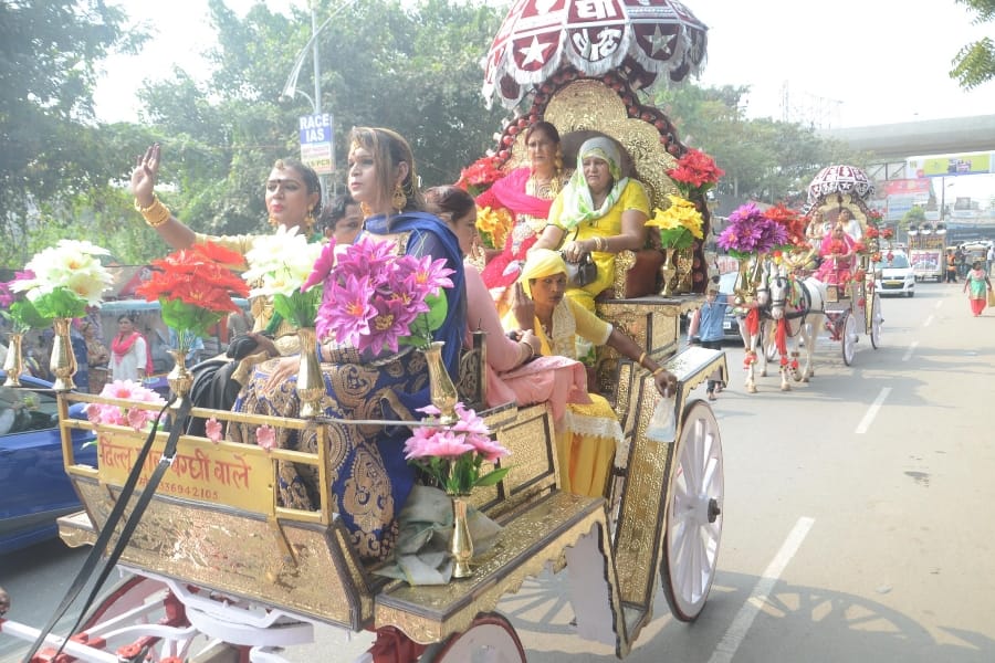 pics of transgenders march in lucknow