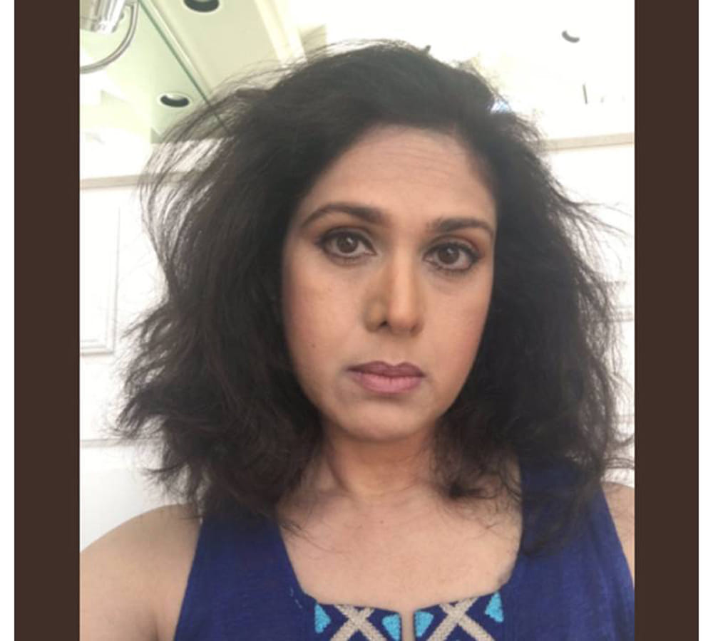 film actress meenakshi seshadri looked different after away from film industry