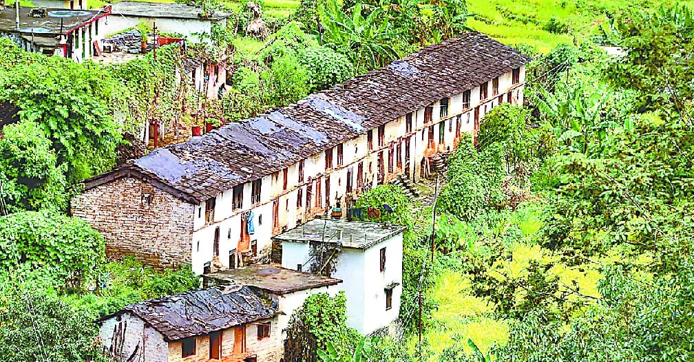 In 17 years, 22 families left the village Barashet