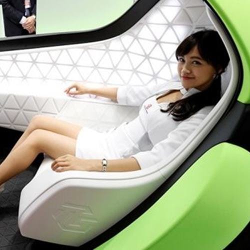 World First Dent-Proof Car FLESBY Showcased at Tokyo Motor Show by Toyoda Gosei