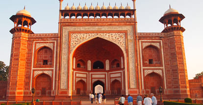 light and sound show in agra fort will cost more for tourist