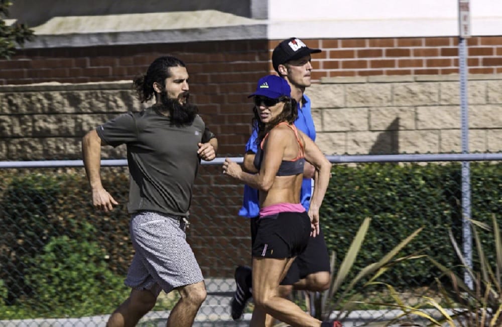 Backward running is more beneficial to loose weight and keep you fit