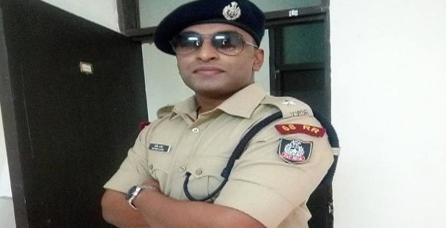 IPS officer caught with bluetooth gadget in Exam