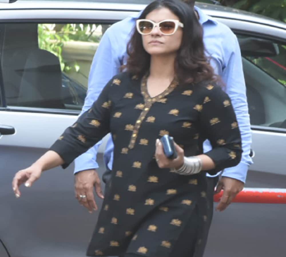 rani mukherji attends Prayer Meet For Beloved Grandfather with adira 