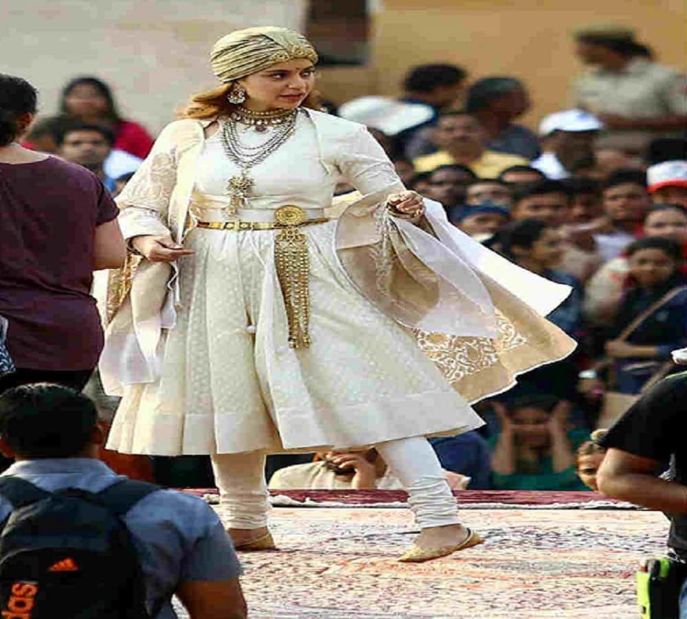 first look of film Manikakarnika Kangana Ranaut Rani Laxmi Bai is out