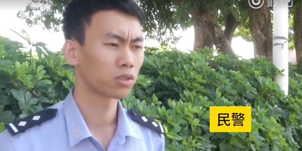 to avoid getting his clothes dirty, thief decides to get naked before theft