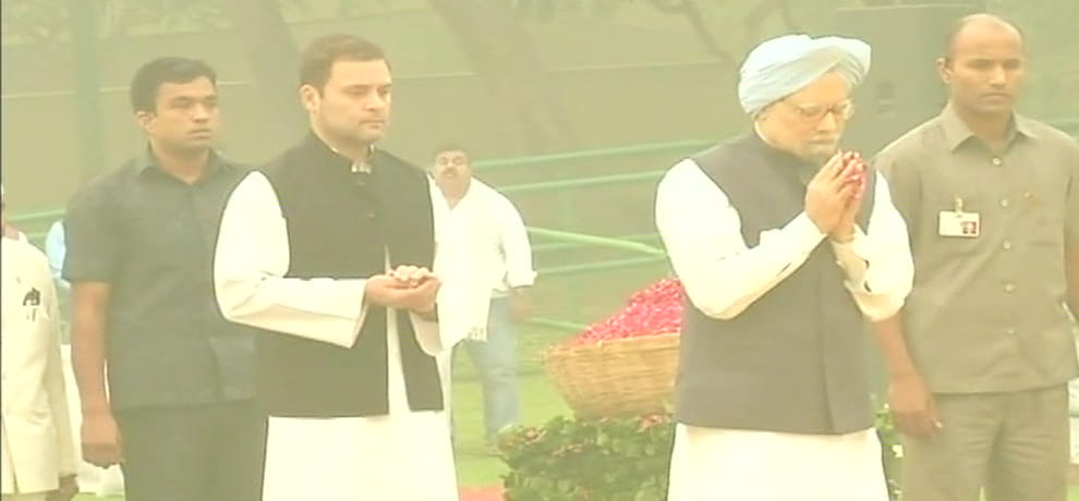 rahul gandhi and manmohan singh pays tribute to former pm indira gandhi on her death anniversary