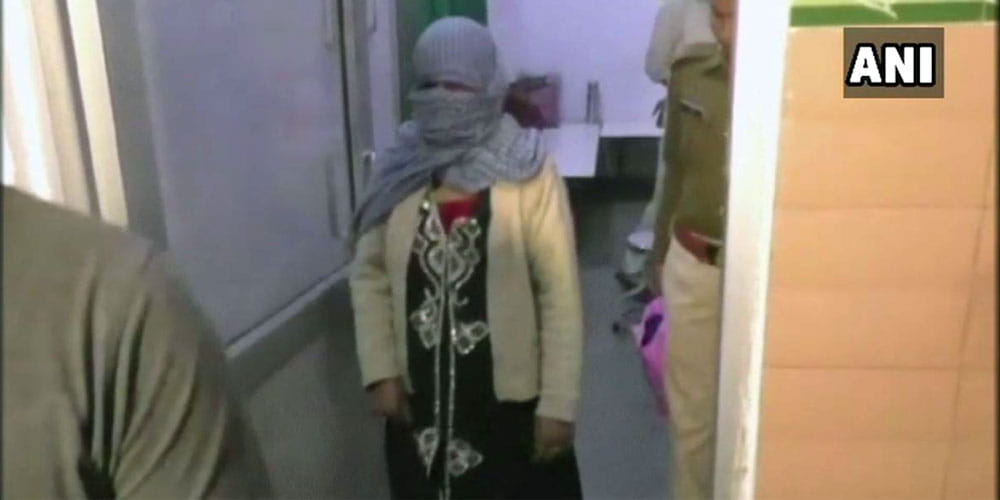 UP girl allegedly gang raped by four persons and brother beaten in rampur 