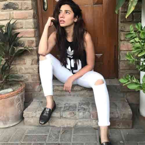mahira khan dance on kala chasma song of katrina kaif