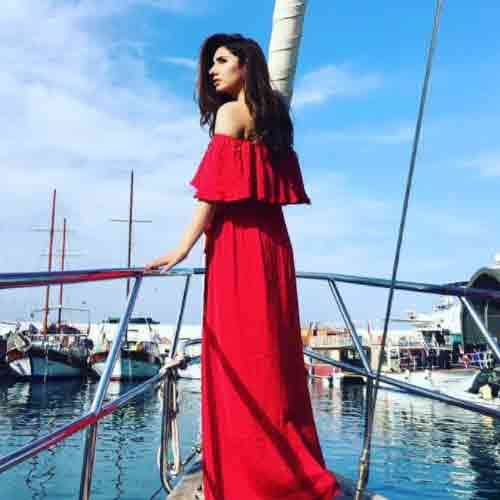 mahira khan dance on kala chasma song of katrina kaif