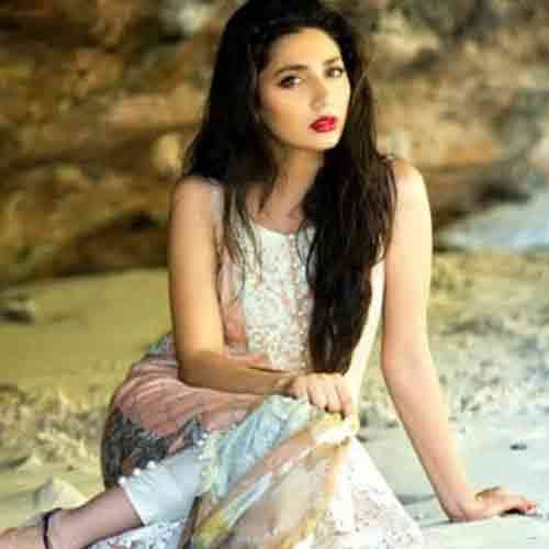 mahira khan dance on kala chasma song of katrina kaif