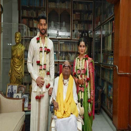 tollywood actor vikram daughter akshita ties the knot with Karunanidhi great grandson manu Ranjith 