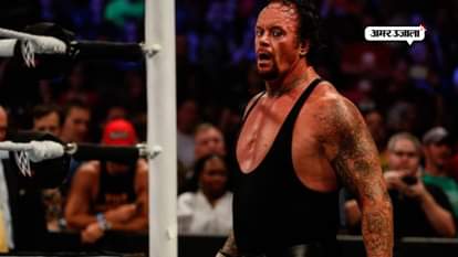the undertaker finally makes his first public appearance after wrestlemania 33, fans are excited