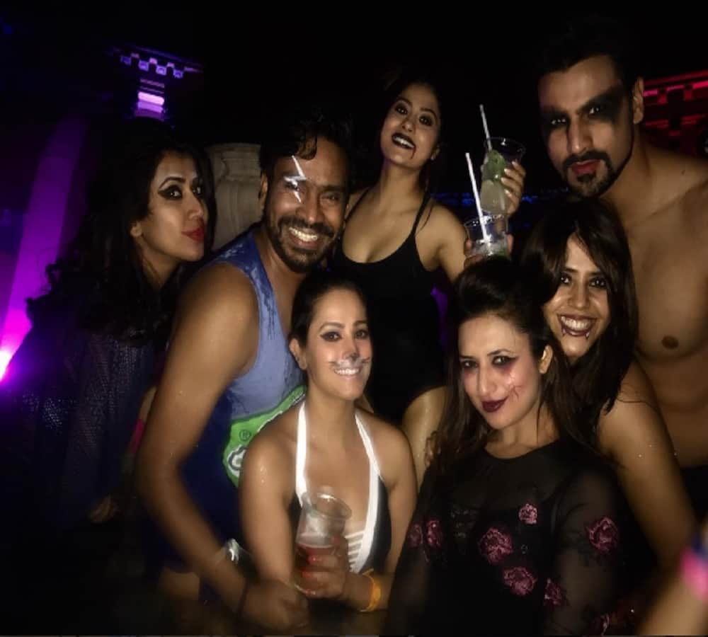 serial Yeh Hai Mohabbatein's star cast in halloween party, they are looked like spookiest