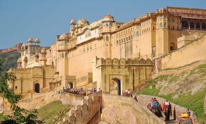  Visitors can now roam the Vintage Golf Cart in Ammer Fort