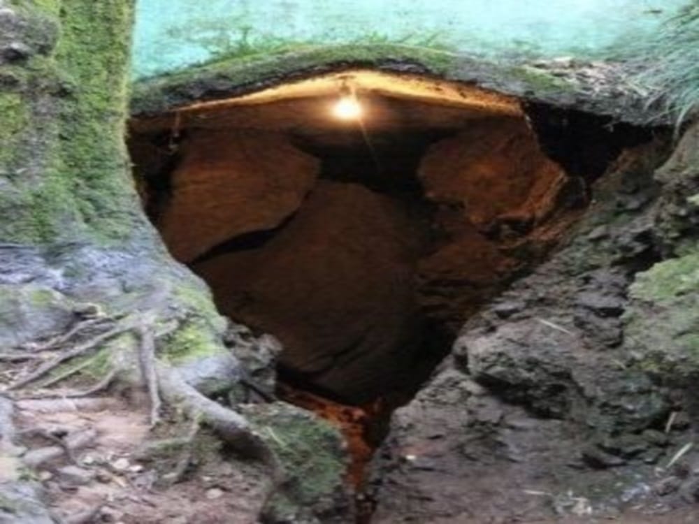 mysterious gold mine cave in uttarakhand
