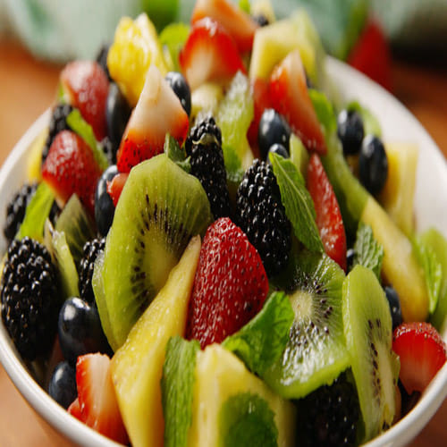5 myth about salad you need to stop believing