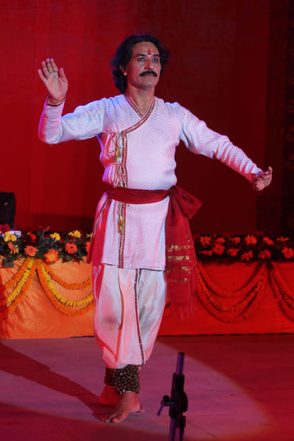 ganga festival opening, vishwa mohan bhatt presented the program