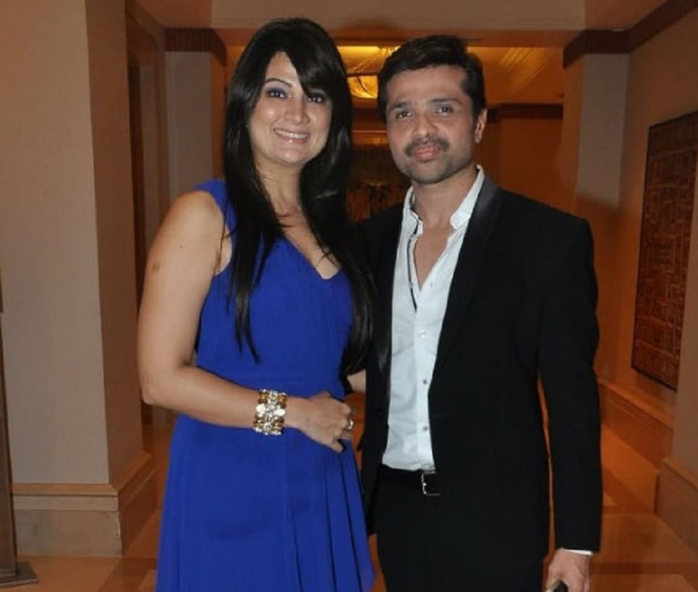 himesh reshammiya celebrated his first wedding anniversary on 11th may