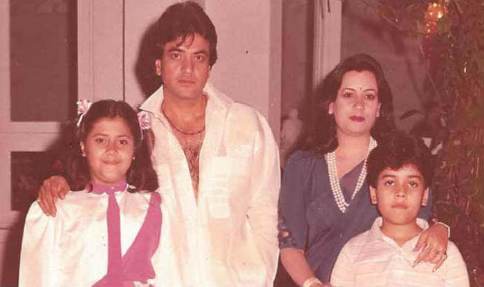 ekta kapoor wishes father jeetendra and mother shobha to happy anniversary 