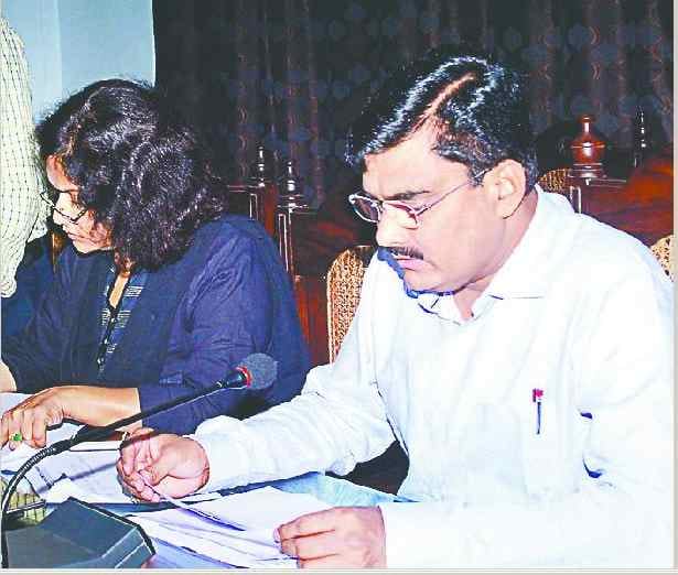 Action against careless bank employees