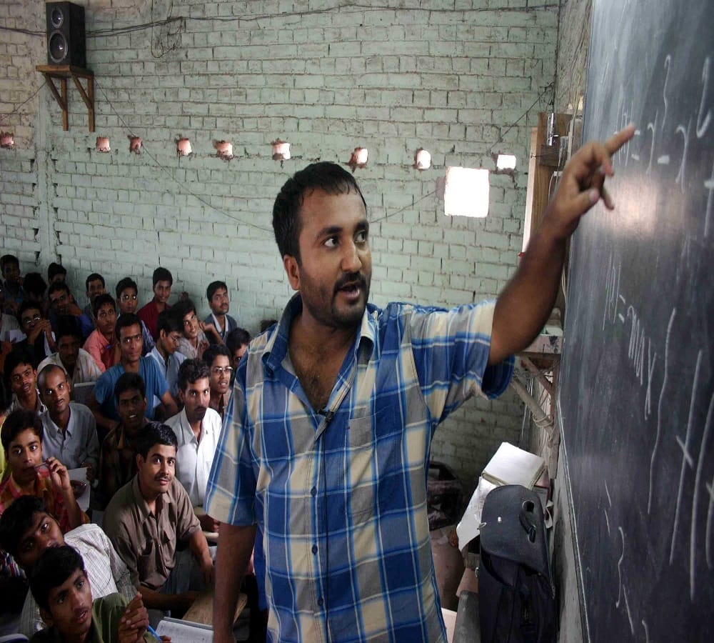 actor hrithik roshan  will play anand of super 30 in his next 