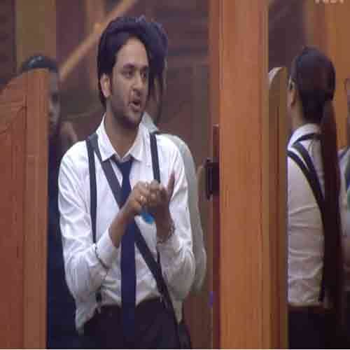 bigg boss 11 vikas gupta blackmail shilpa shinde by using a name of a person