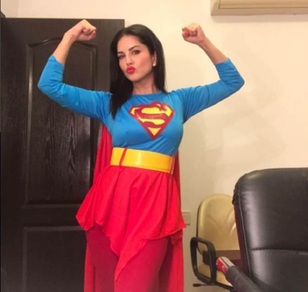 Sunny Leone dresses up as Superwoman for Halloween 