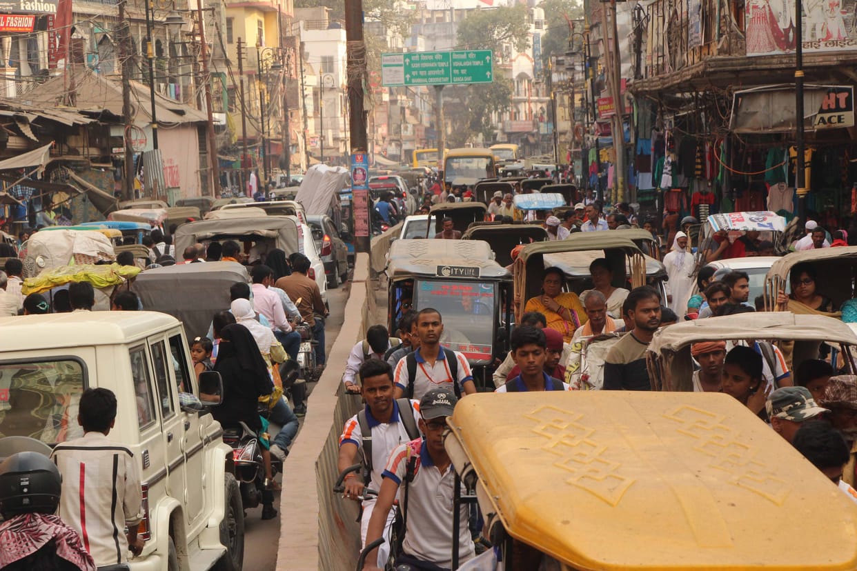 city jam on the first day of the traffic month