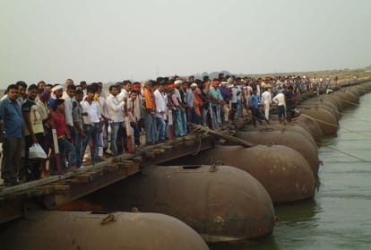 Scorpio fell into the Ganga, three submerged