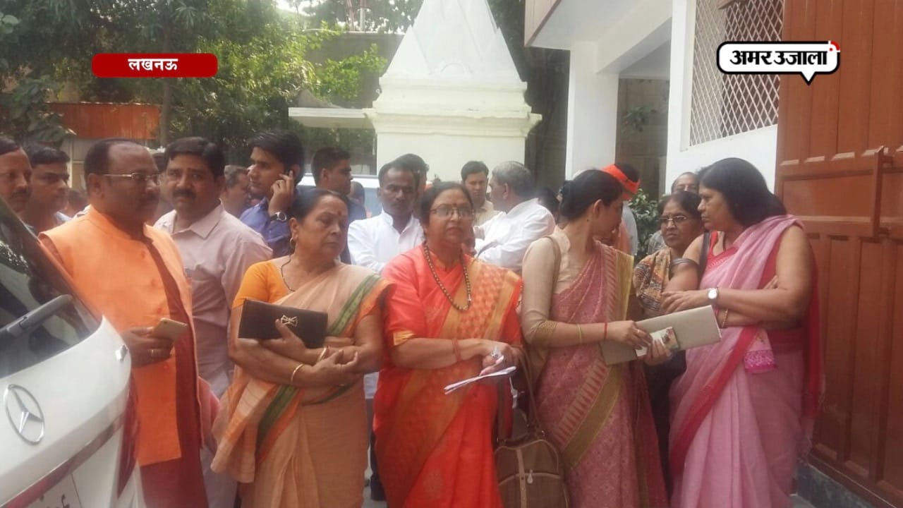 बीजेपी उम्मीदवारों की सूची पर मंथन, सीएम योगी लगाएंगे अंतिम मुहर