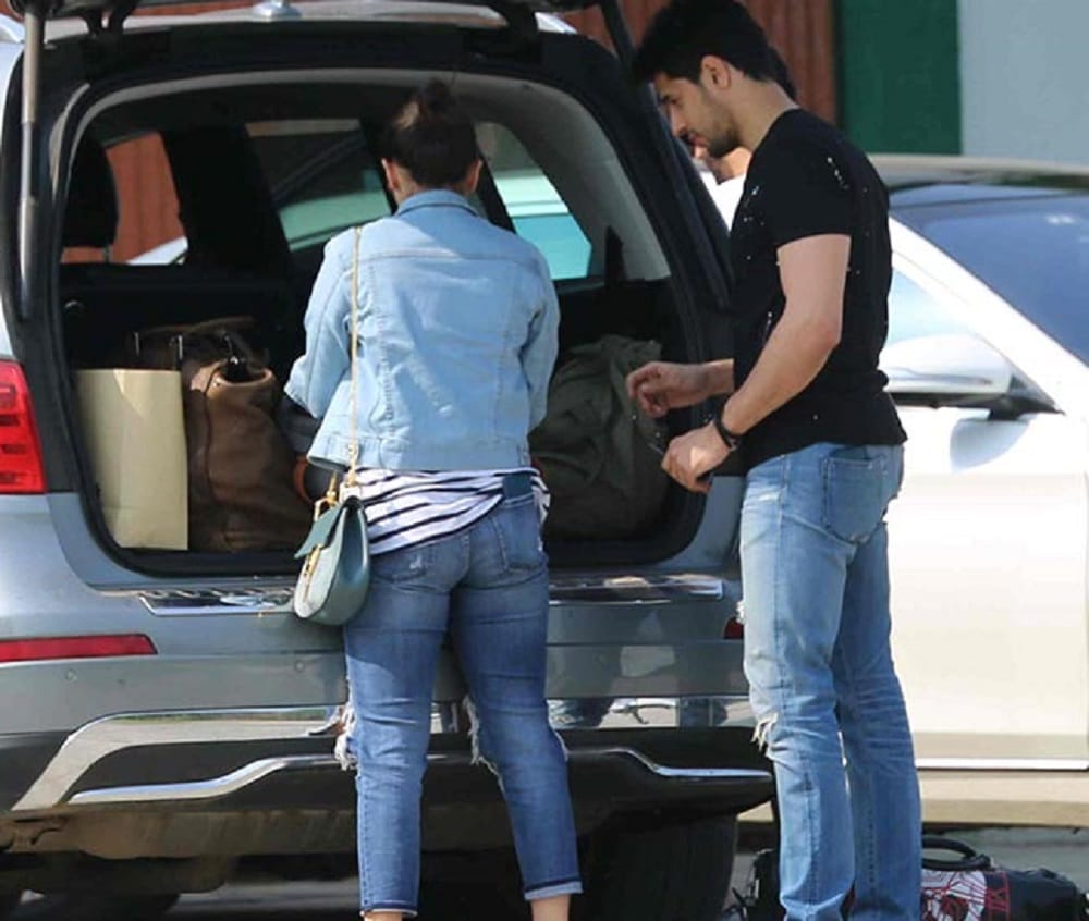 Ex Lovers Alia Bhatt and Sidharth Malhotra Seen Together At Shah Rukh Khan Birthday   Bash