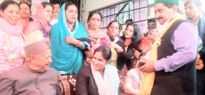 himachal assembly election cm virbhadra singh criticized prem kumar dhumal
