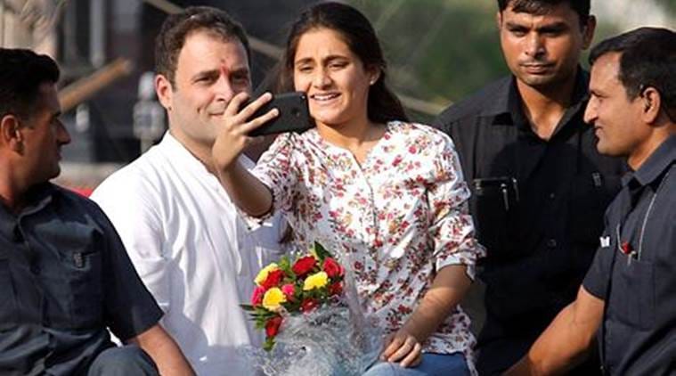 Mantasha Sheth Who Took A Selfie With congress vice president Rahul Gandhi