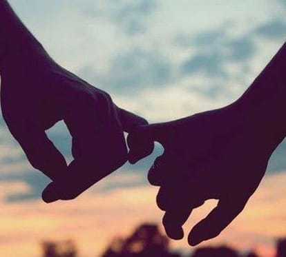 After breakup with girlfriend commit suicide at allahbad