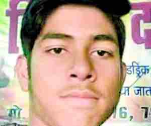 Student dies in accident in front of college