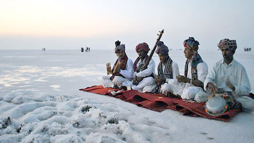 top ten heaven like travel destinations tourist places in india