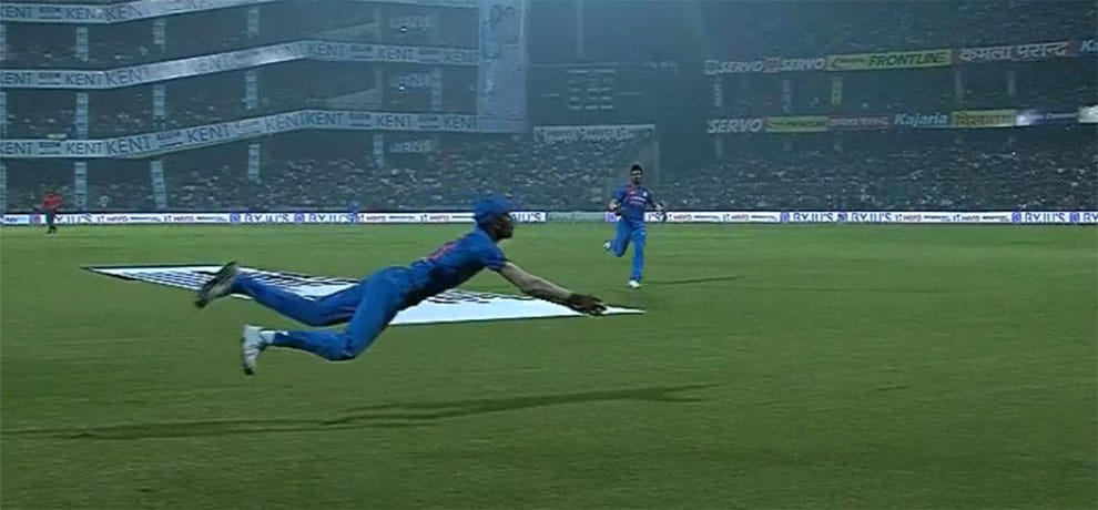 ahmed shehzad takes a blinder in pakistan domestic t20 competition