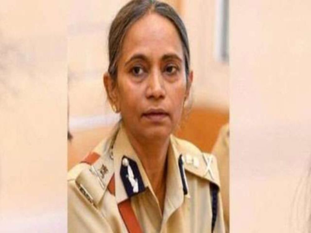 uttarakhand Neelmani S Raju become Karnataka First woman DGP