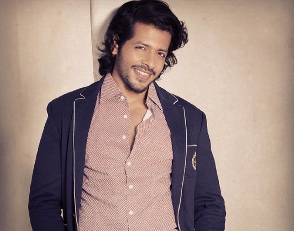 Deepika Padukone Ex Boyfriend Nihaar Pandya All Set For Bollywood Debut