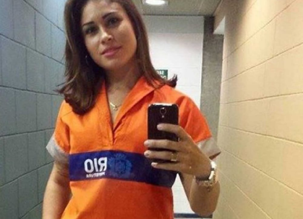 25 years old girl Became Modal Before That she is street sweeper