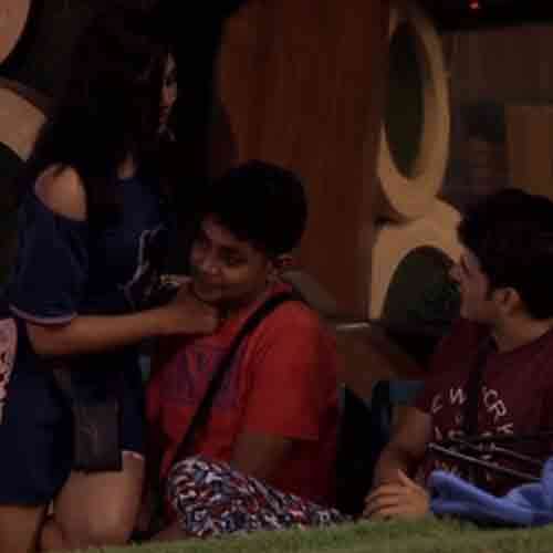 bigg boss 11 ARSHI KHAN DIRTY TALK WITH PRIYANK AND SABYASCAHI