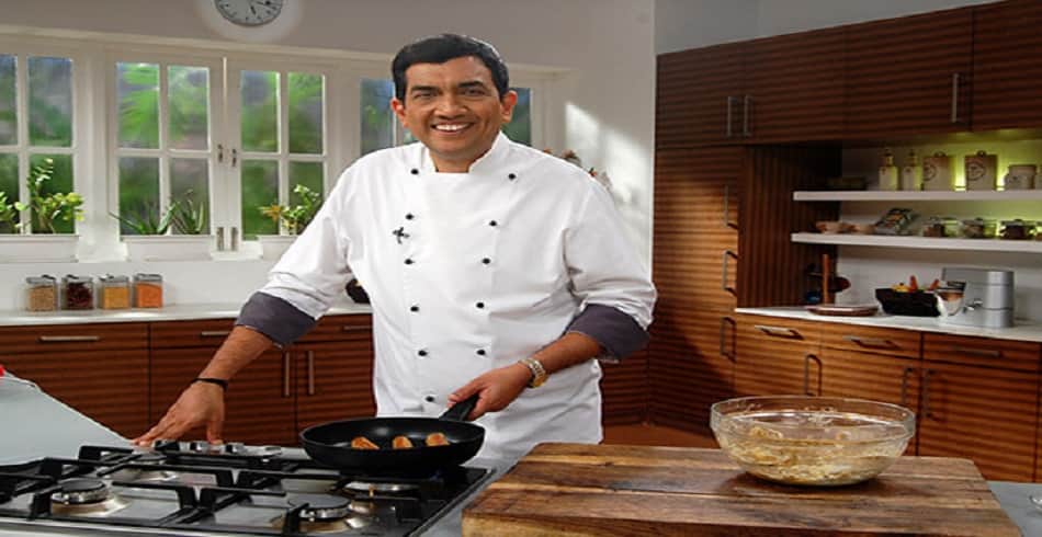 Diljit Dosanjh cooks chilly panner chief sanjeev kapoor mother watched his cooking video and praised