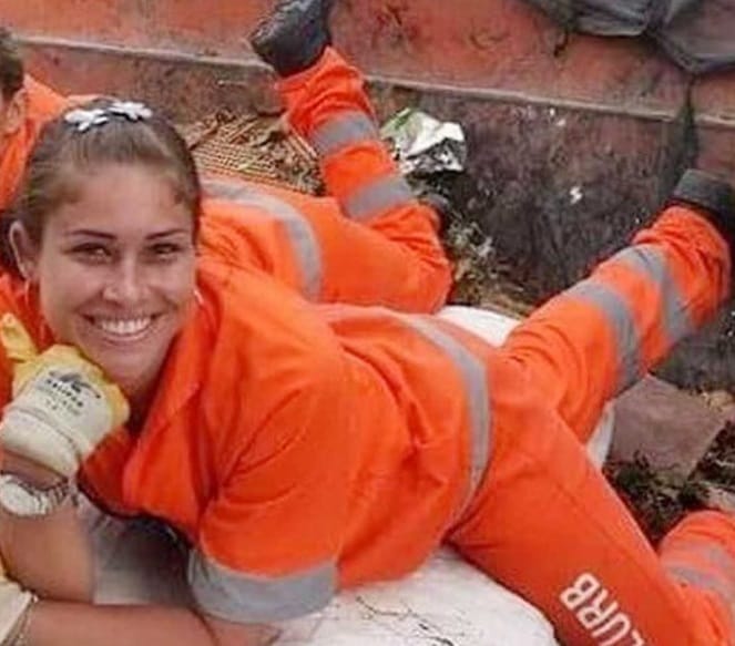 25 years old girl Became Modal Before That she is street sweeper