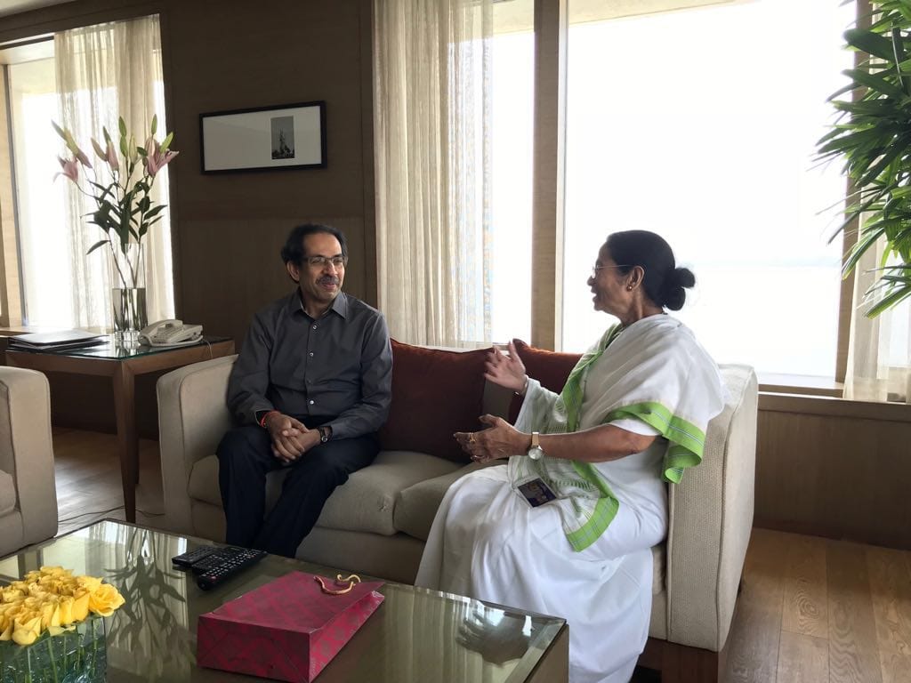 West Bengal CM Mamata Banerjee met Shiv Sena Chief Uddhav Thackeray