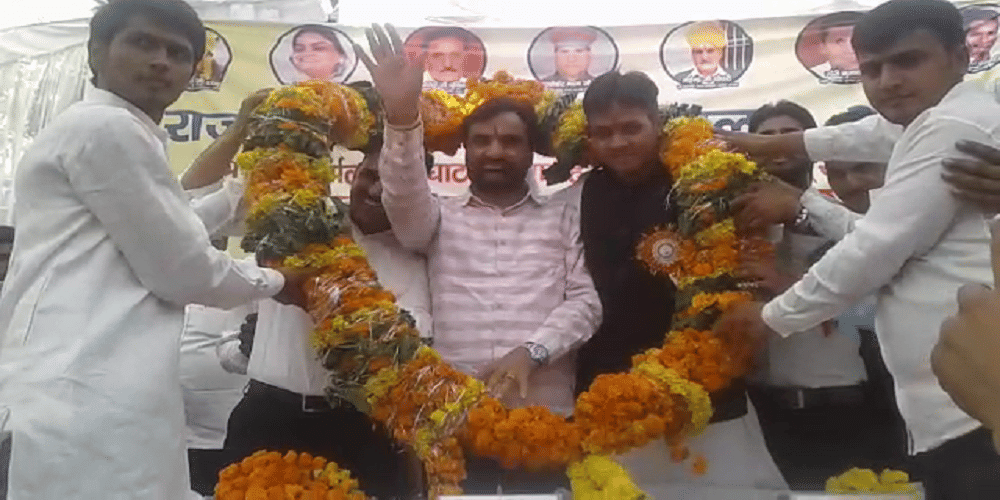 Do not sit in the lap of both parties, say this MLA of Rajasthan