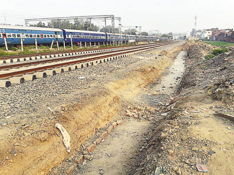 The work of the Nile is closed on the side of the freight corridor