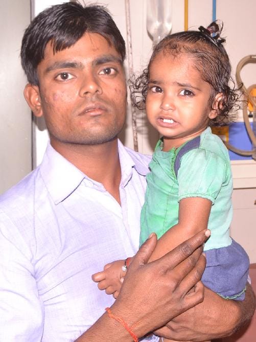 टीकाकरण के दौरान इंजेक्शन लगने के बाद बच्ची की मौत