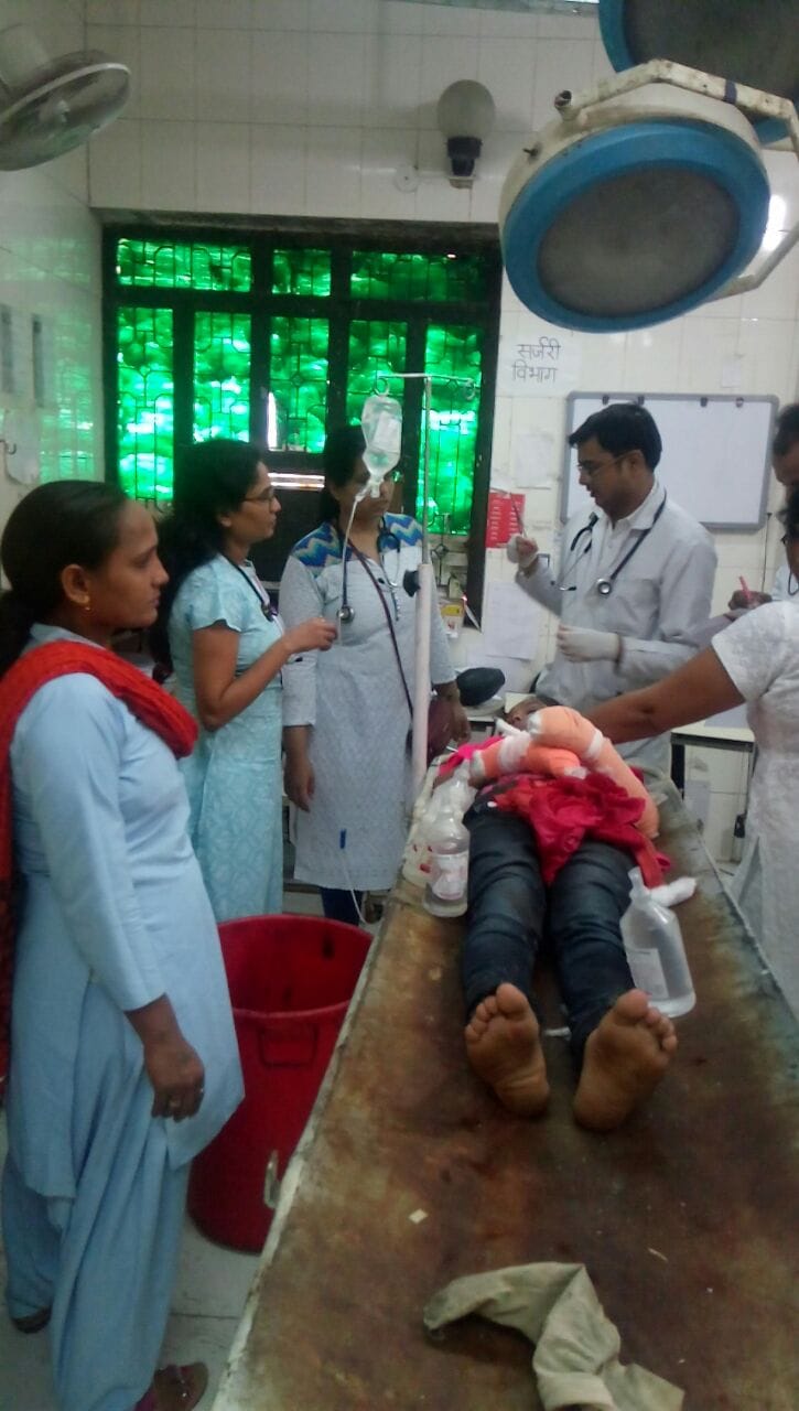 himachal pradesh school bus accident in agra