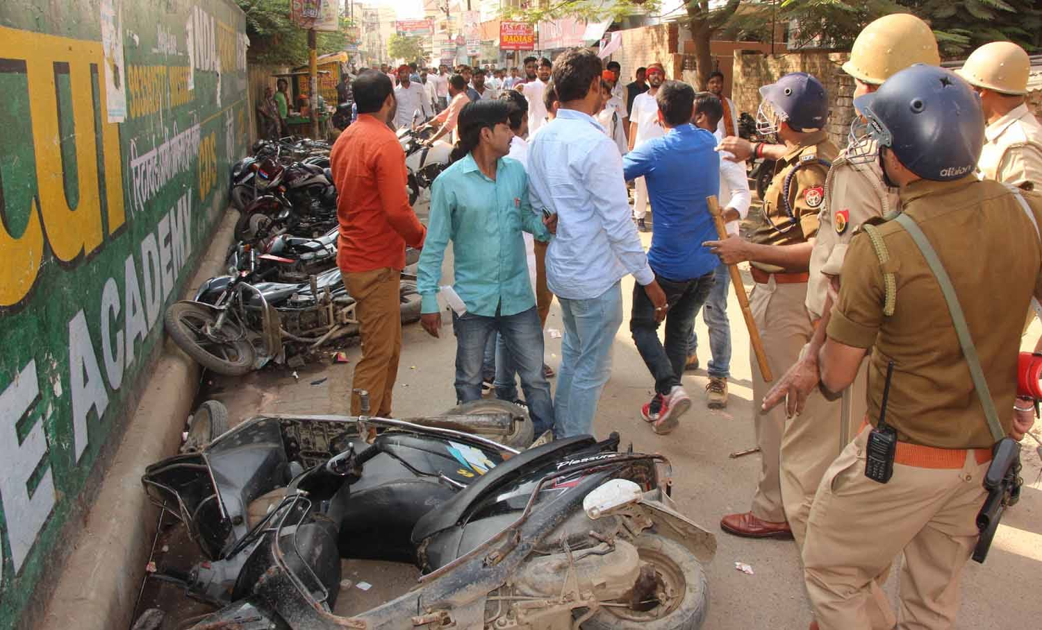Chaos in kashi vidyapeeth student election